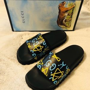 gucci ghost slides